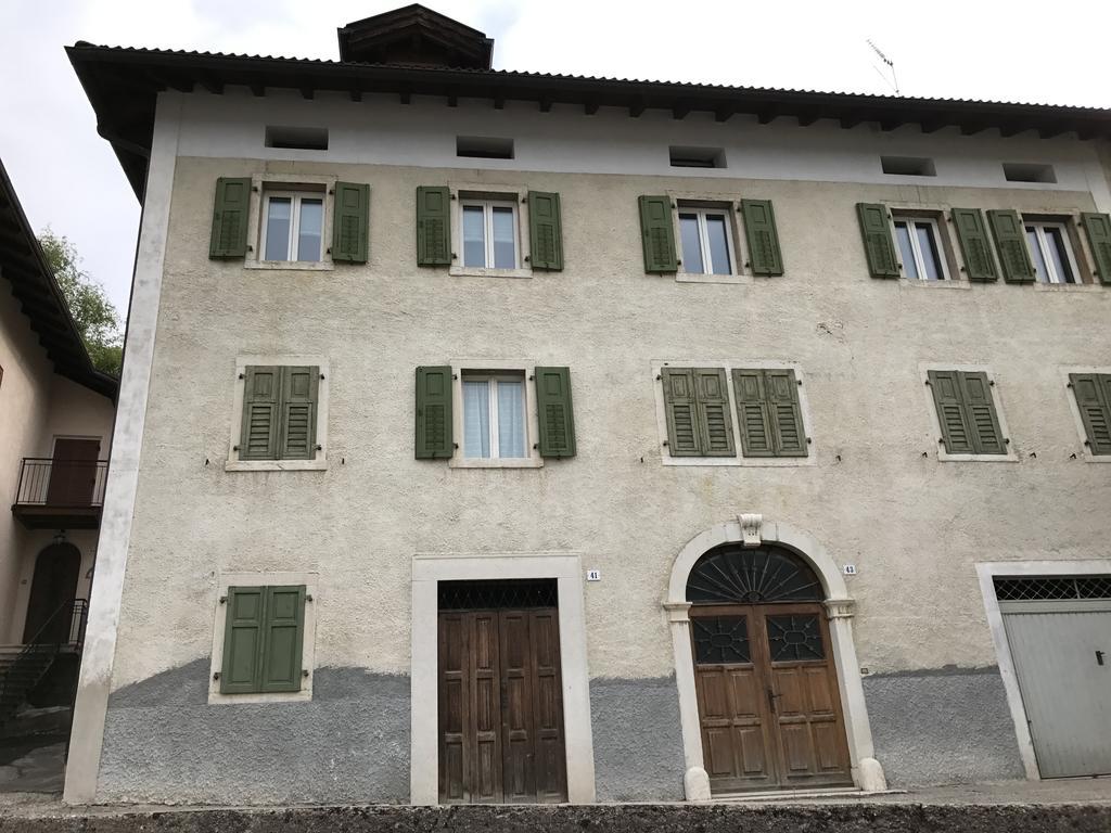 Trentino Apartments - Casa Marzari Фольгария Экстерьер фото